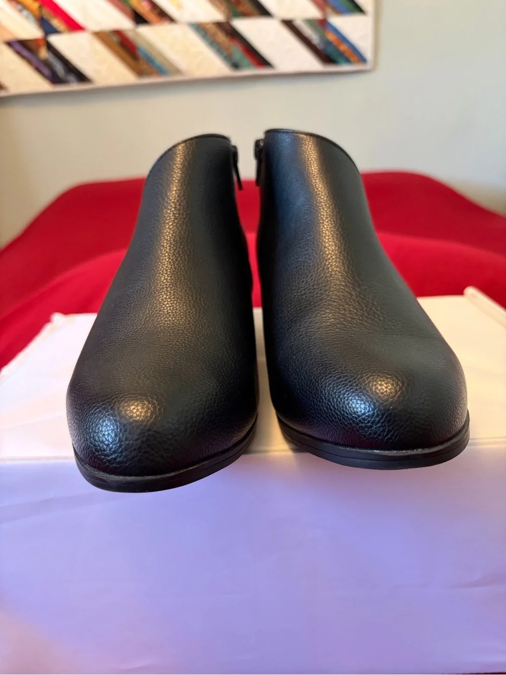 Aerosoles Women’s Black Leather Ankle Boots With Stacked Heel And Zipper
